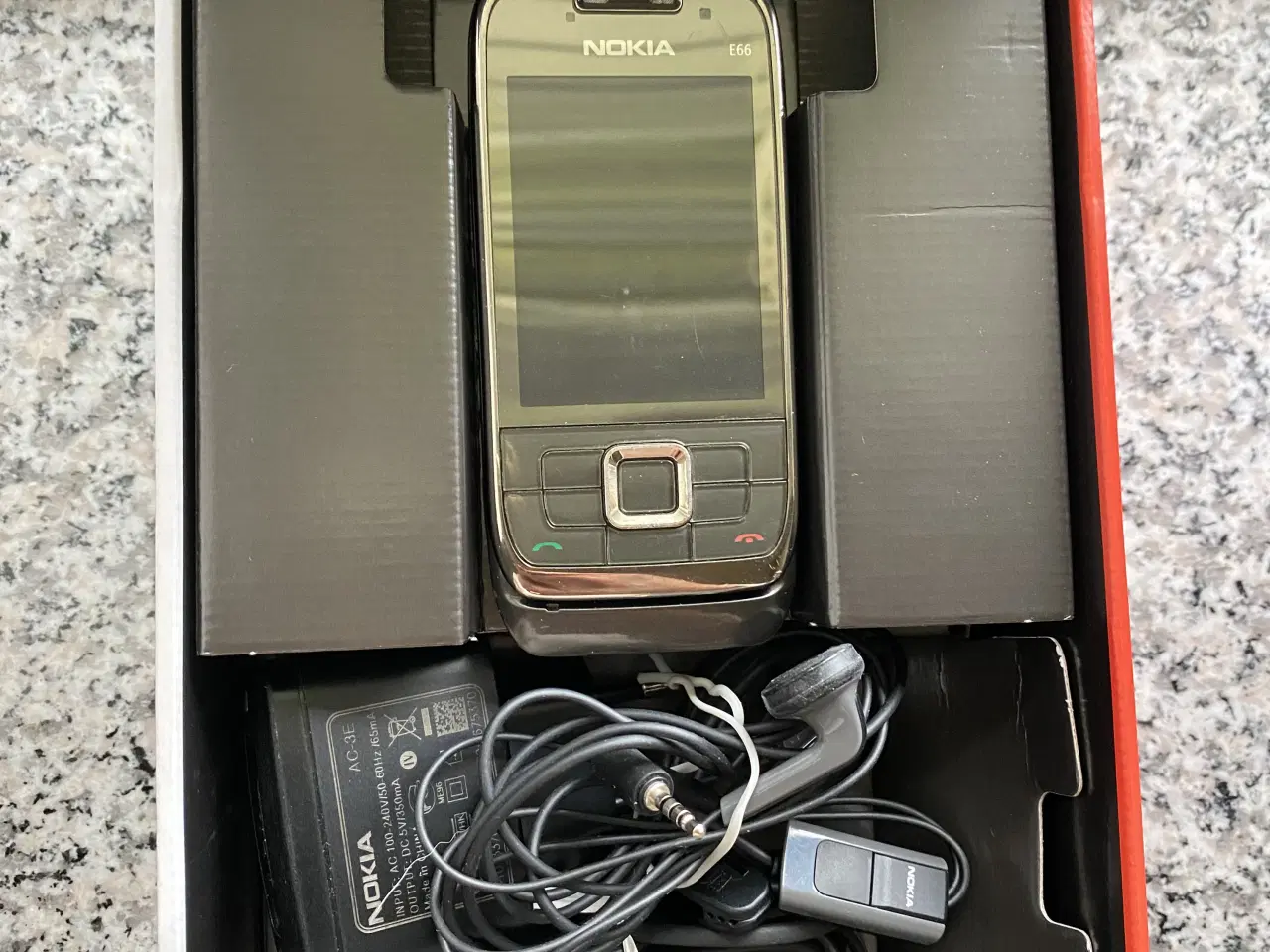 Billede 5 - Nokia E66 mobiltelefon 