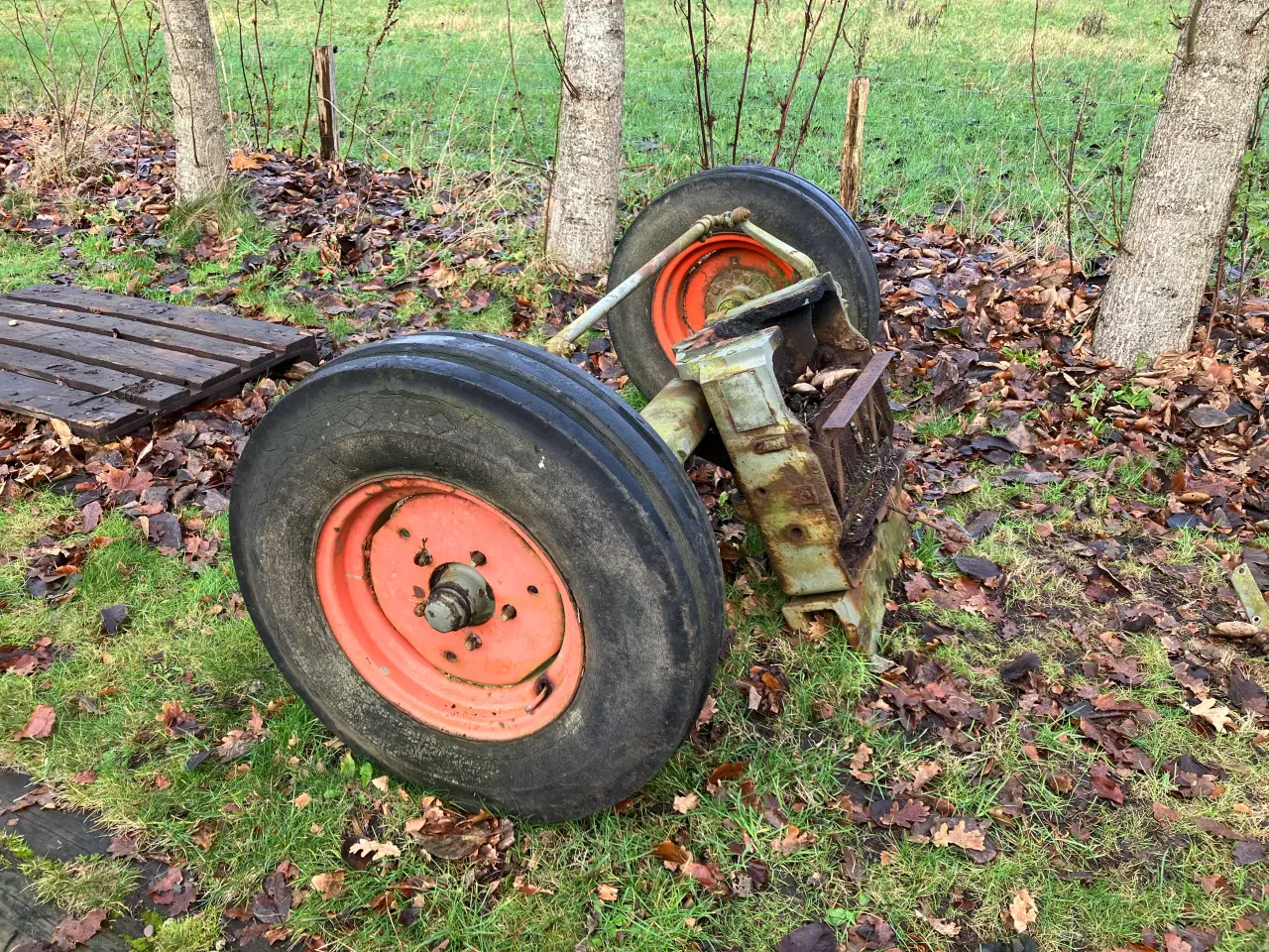 Billede 3 - Komplet sæt hjul til en Deutz 6006