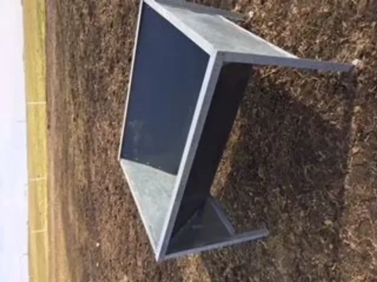 Billede 2 - Foderkasse til 2 heste