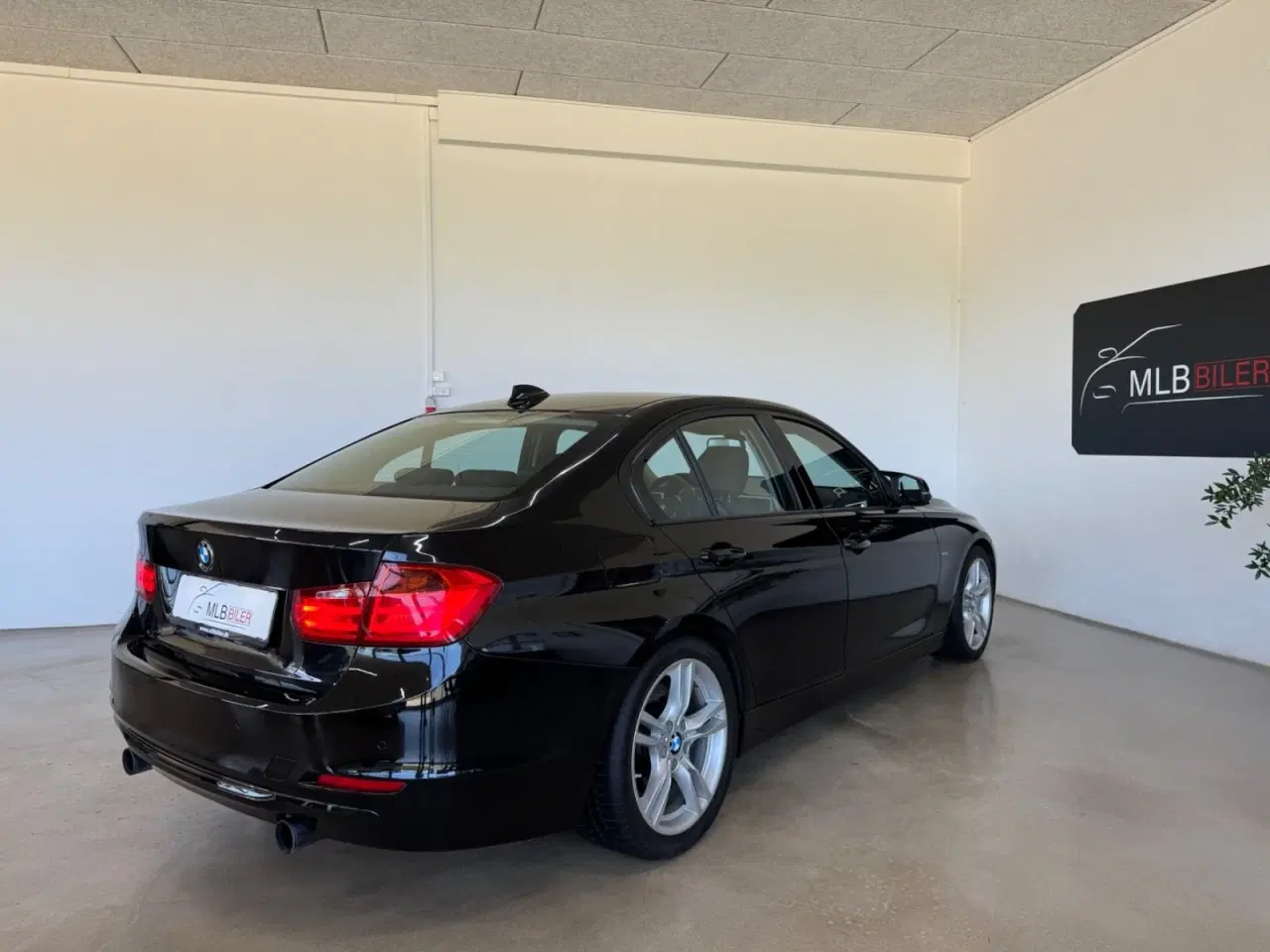 Billede 4 - BMW 335i 3,0 