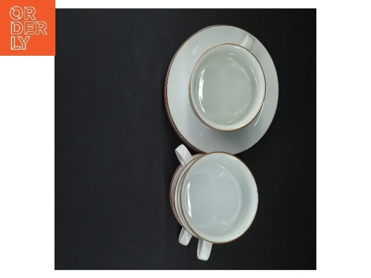 Billede 2 - Domino porcelæns te/kaffekopper med underkopper fra Royal Copenhagen, Domino (str. 5 styk underkopper (ø 16) 4 styk kopper (ø 10) cm)