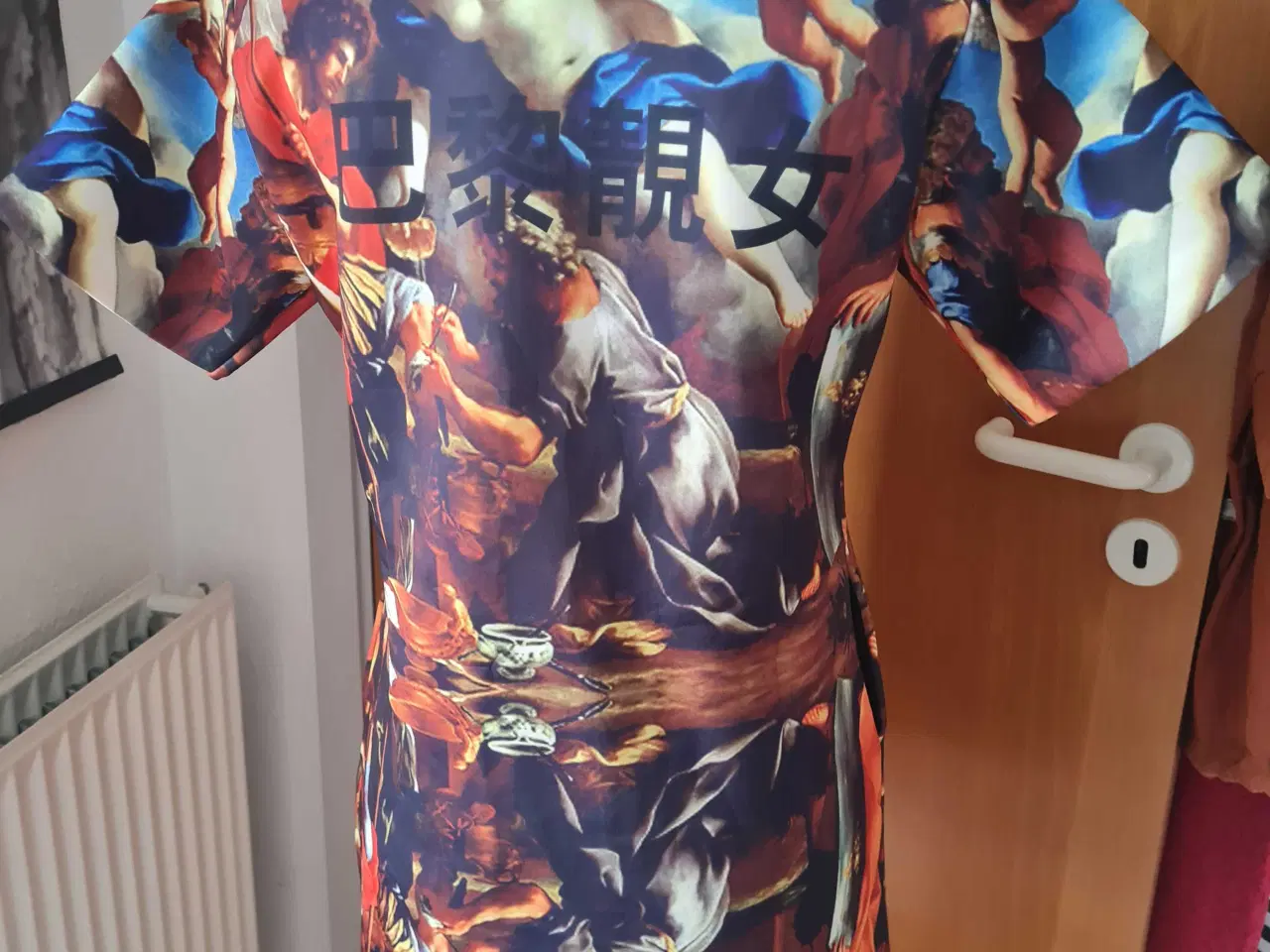 Billede 1 - Ny kjole str M fra Sixth June 