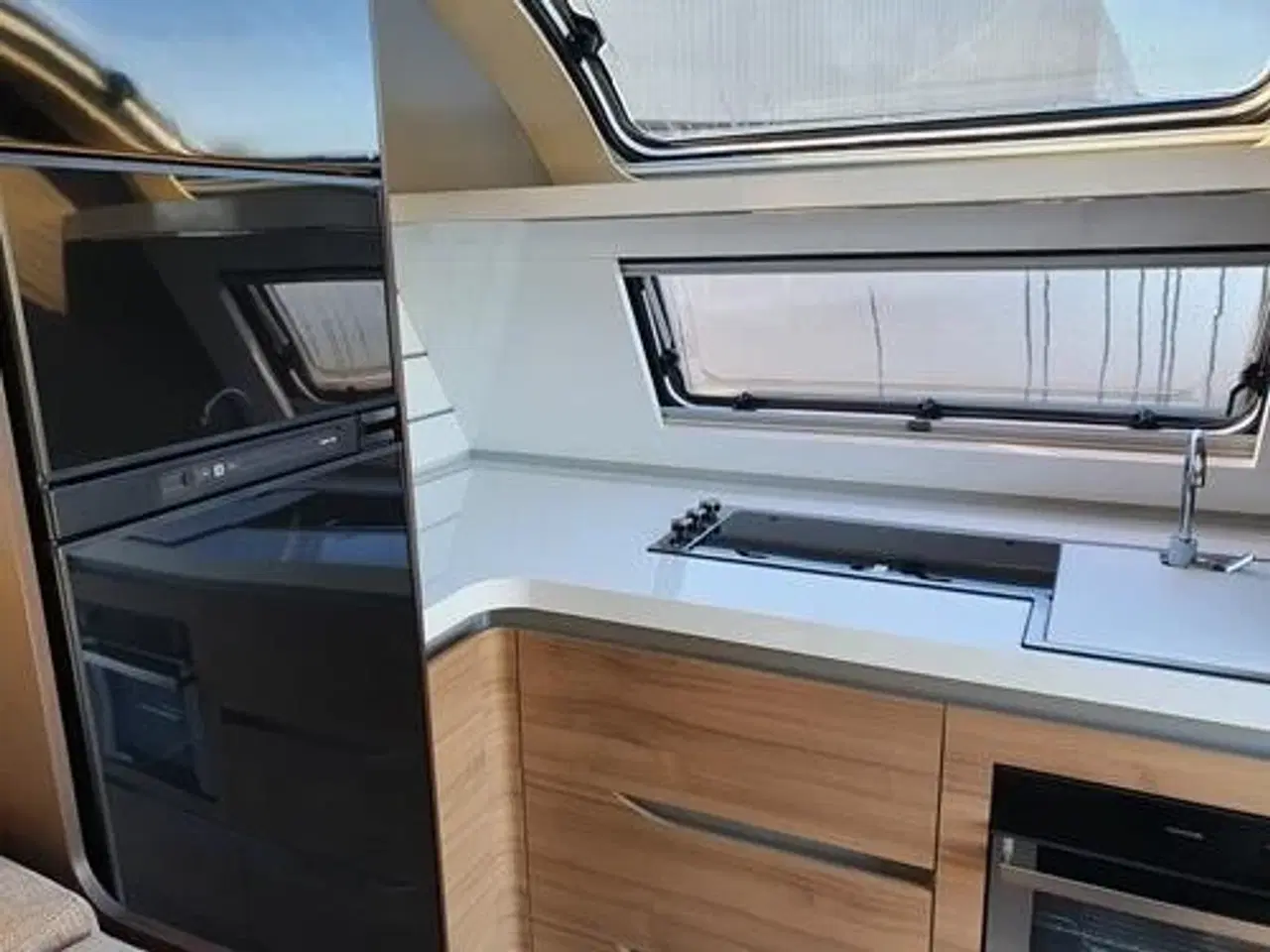 Billede 9 - Adria ALPINA 903 HT / Comfort