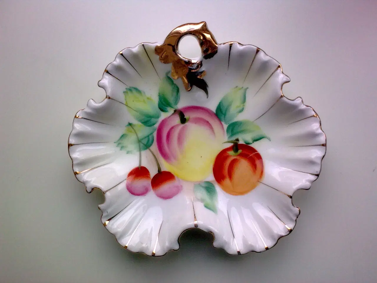 Billede 10 - ROSE kunst porcelæn udstukket kant el modelleret