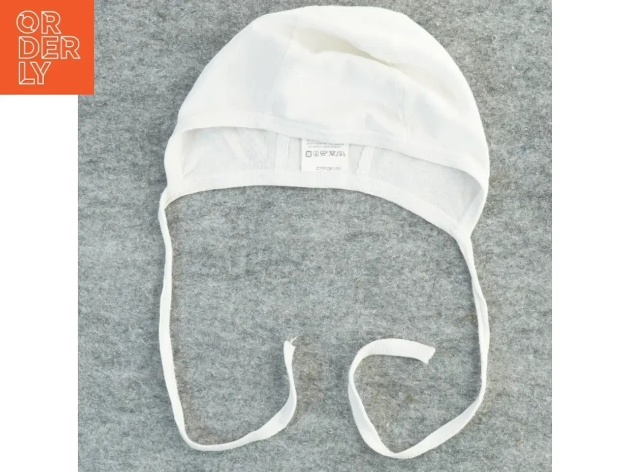 Billede 1 - Baby hue (str. 68/74 cm)