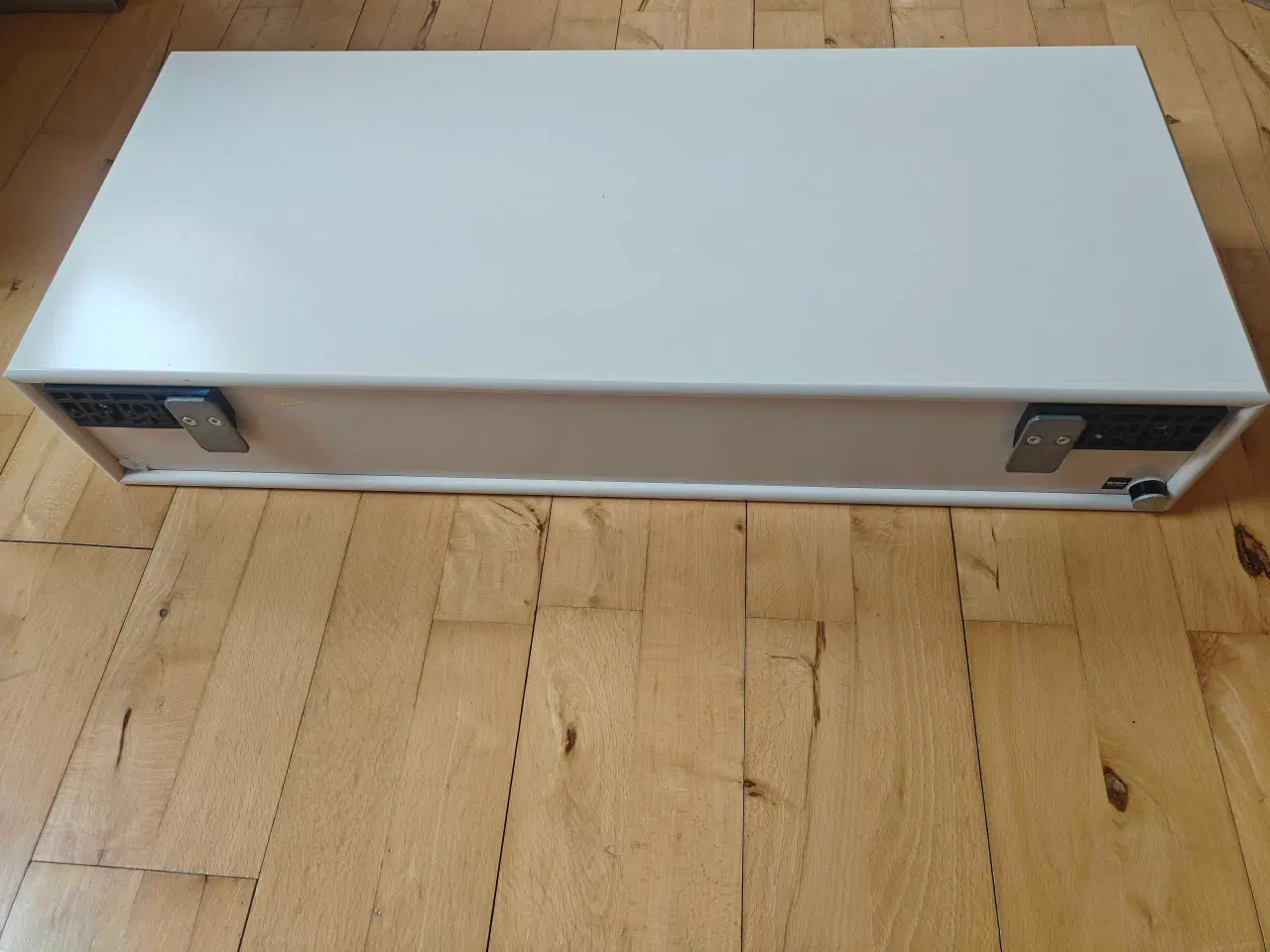 Billede 3 - Montana væghængt sminkebord