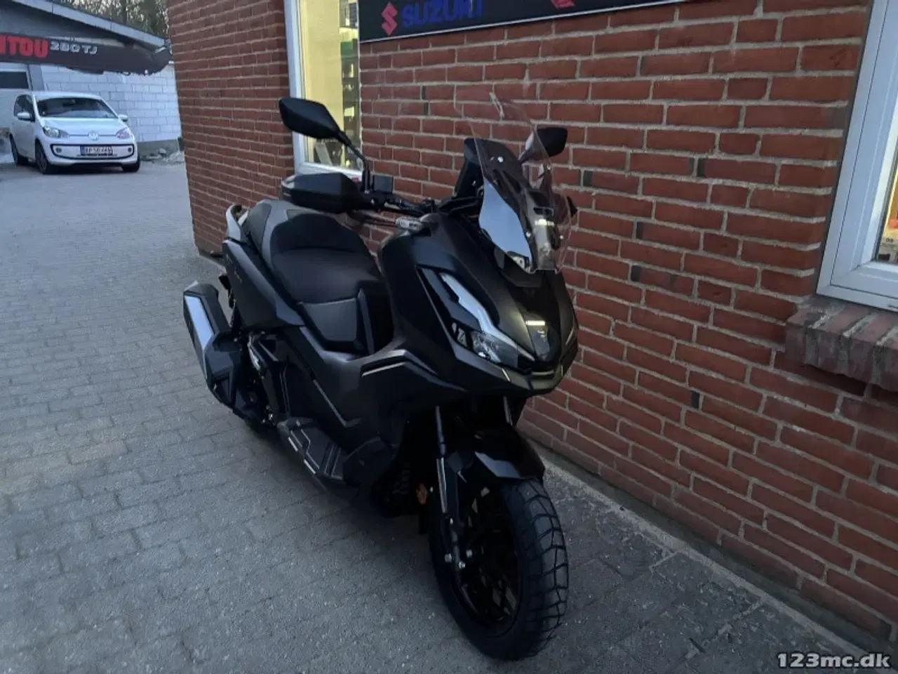 Billede 2 - Honda ADV 350