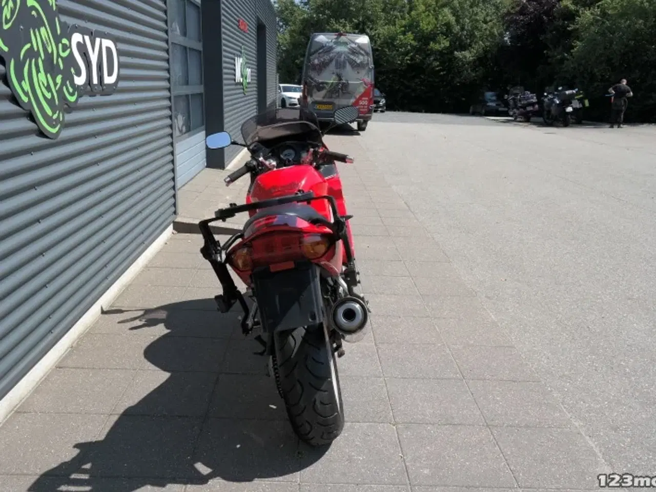 Billede 4 - Honda VFR 800 F MC-SYD       BYTTER GERNE