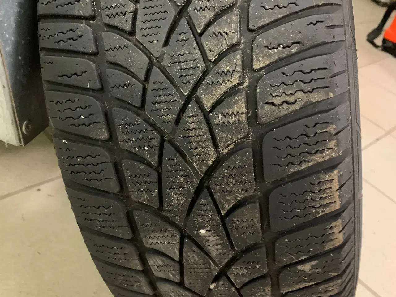 Billede 2 - originale BMW 520 F10 fælge med vinterdæk 