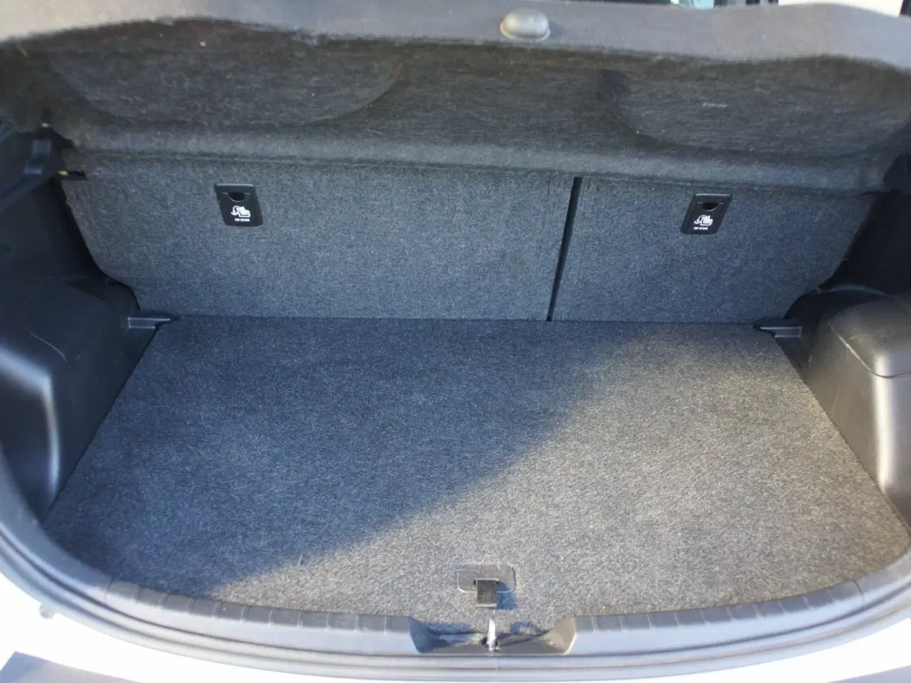 Billede 8 - Toyota Yaris 1,5 Hybrid CHIC e-CVT