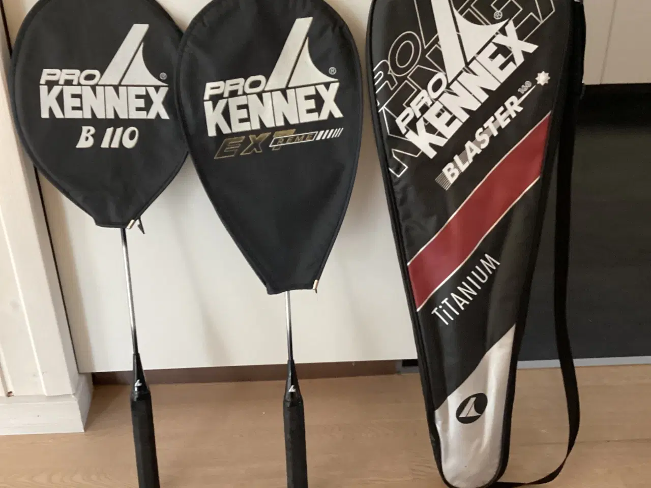 Billede 2 - 2 PRO KENNEX badmintonketchere inkl. taske