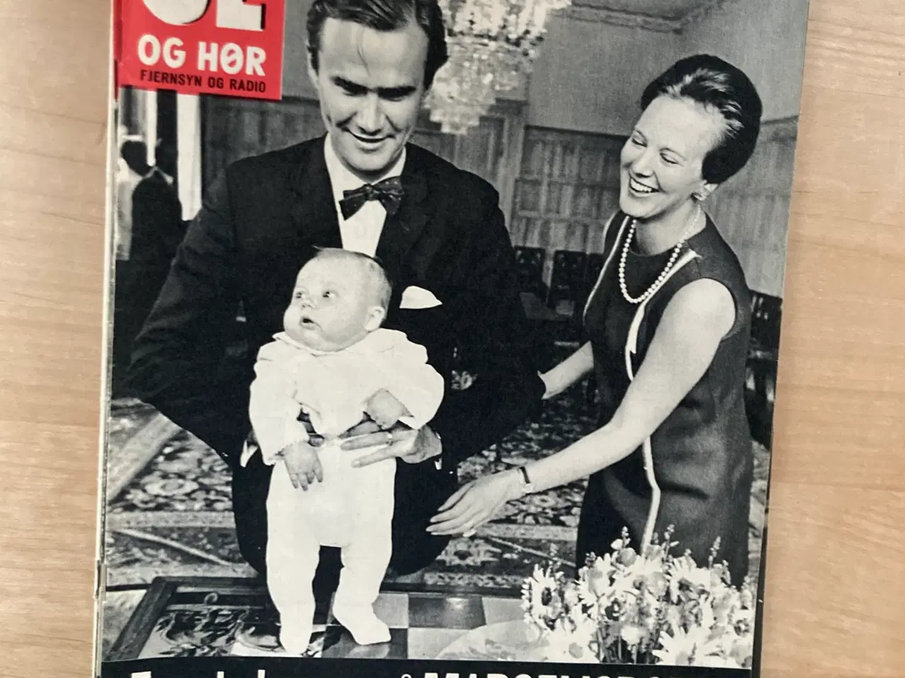 Billede 4 - Den nyfødte Kong Frederik. Historiske Se og Hør.
