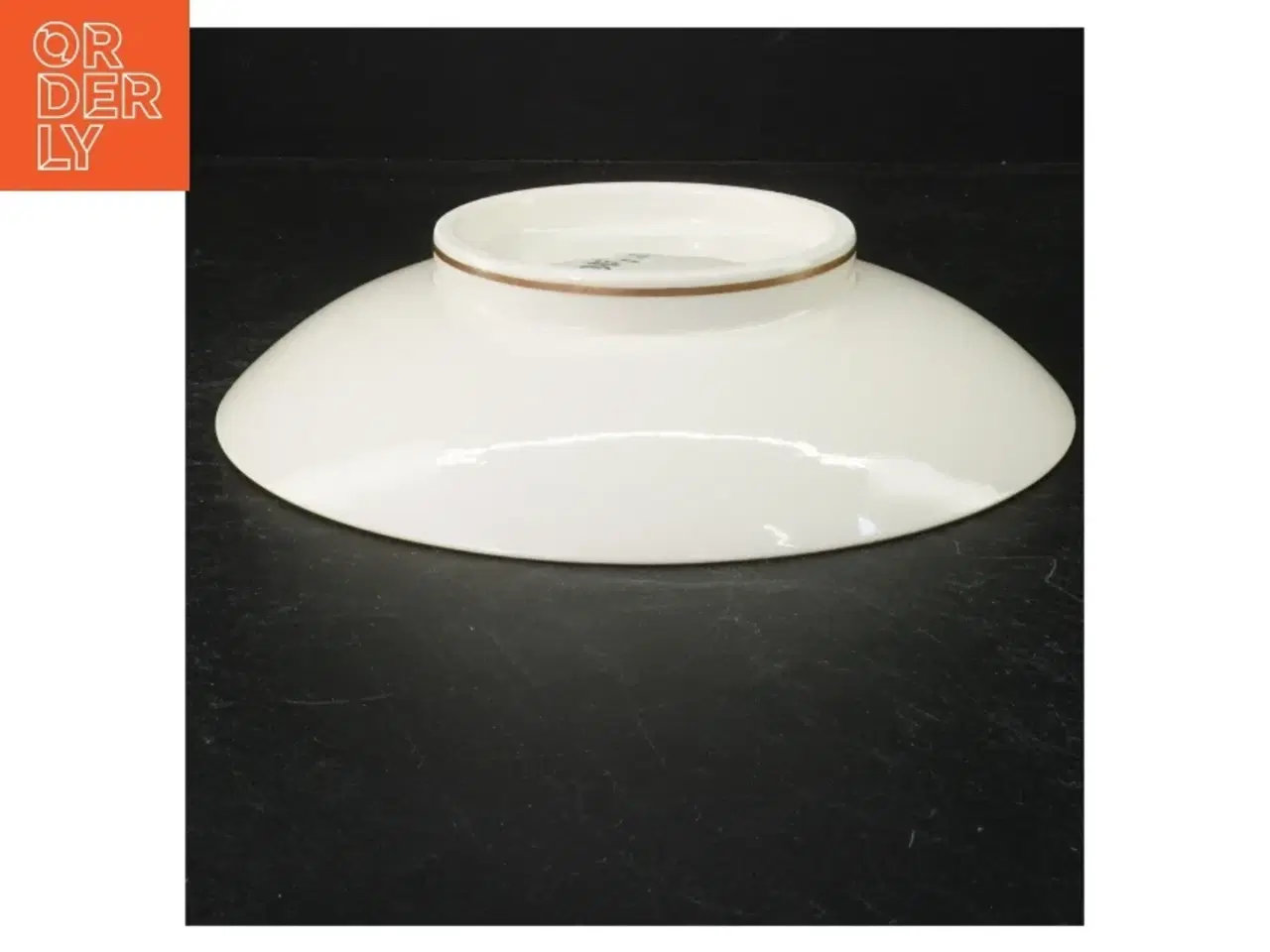 Billede 3 - Porcelænsskål med blomstermotiv fra B&G (str. 24 cm)