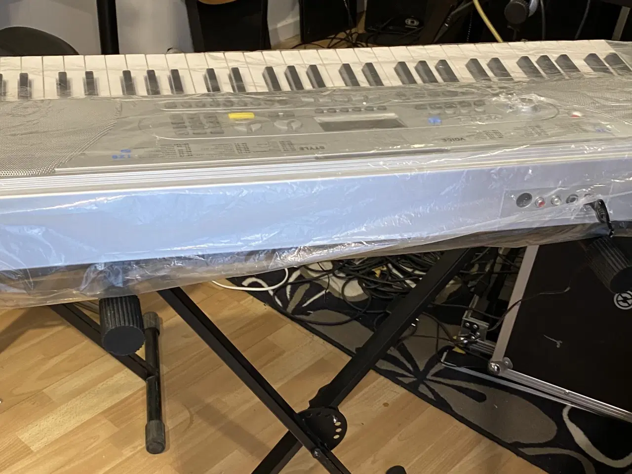 Billede 9 - Weinberg Keyboard de Luxe – helt nyt inkl. stativ,