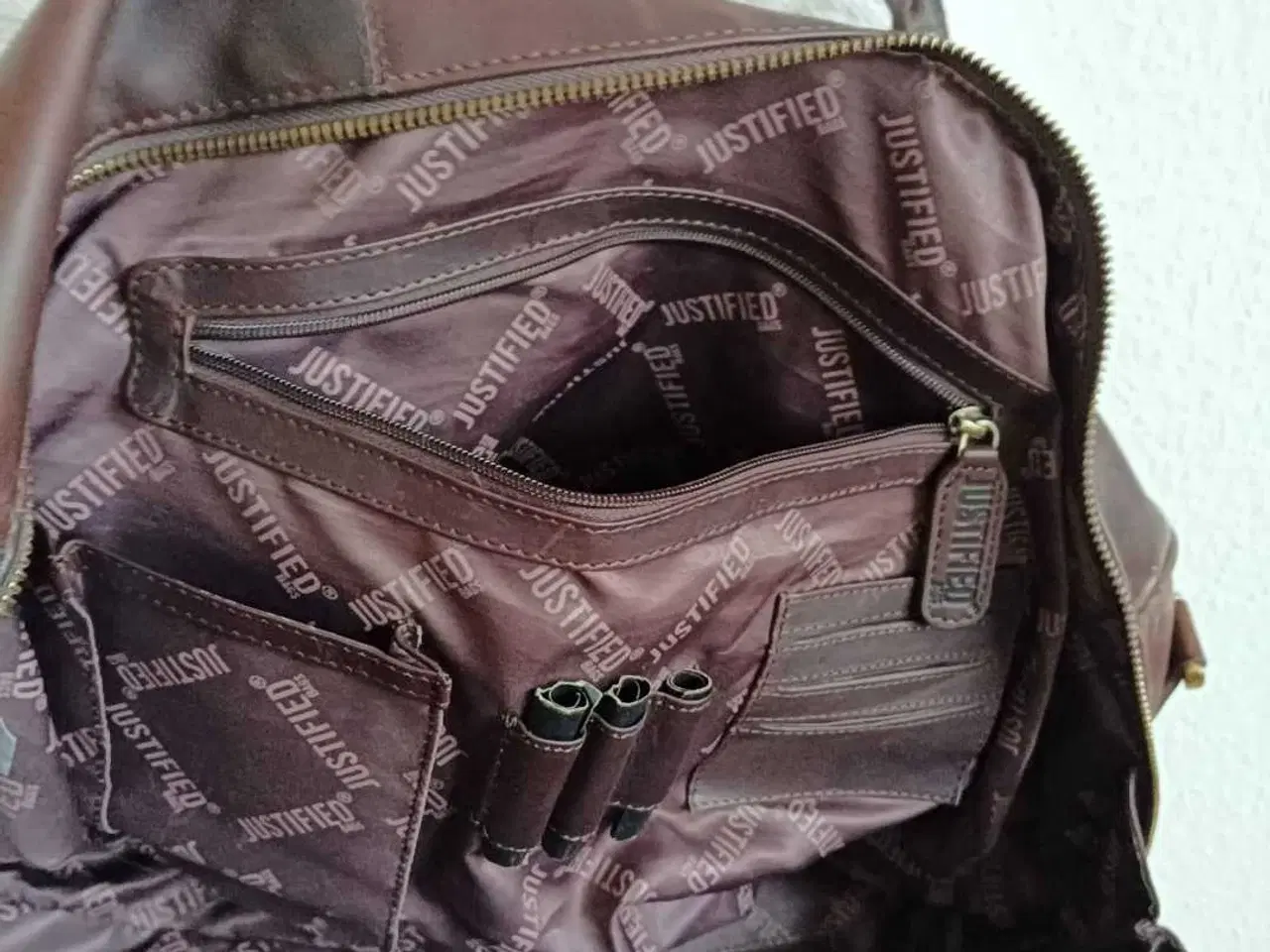 Billede 4 - Brun læder rejsetaske