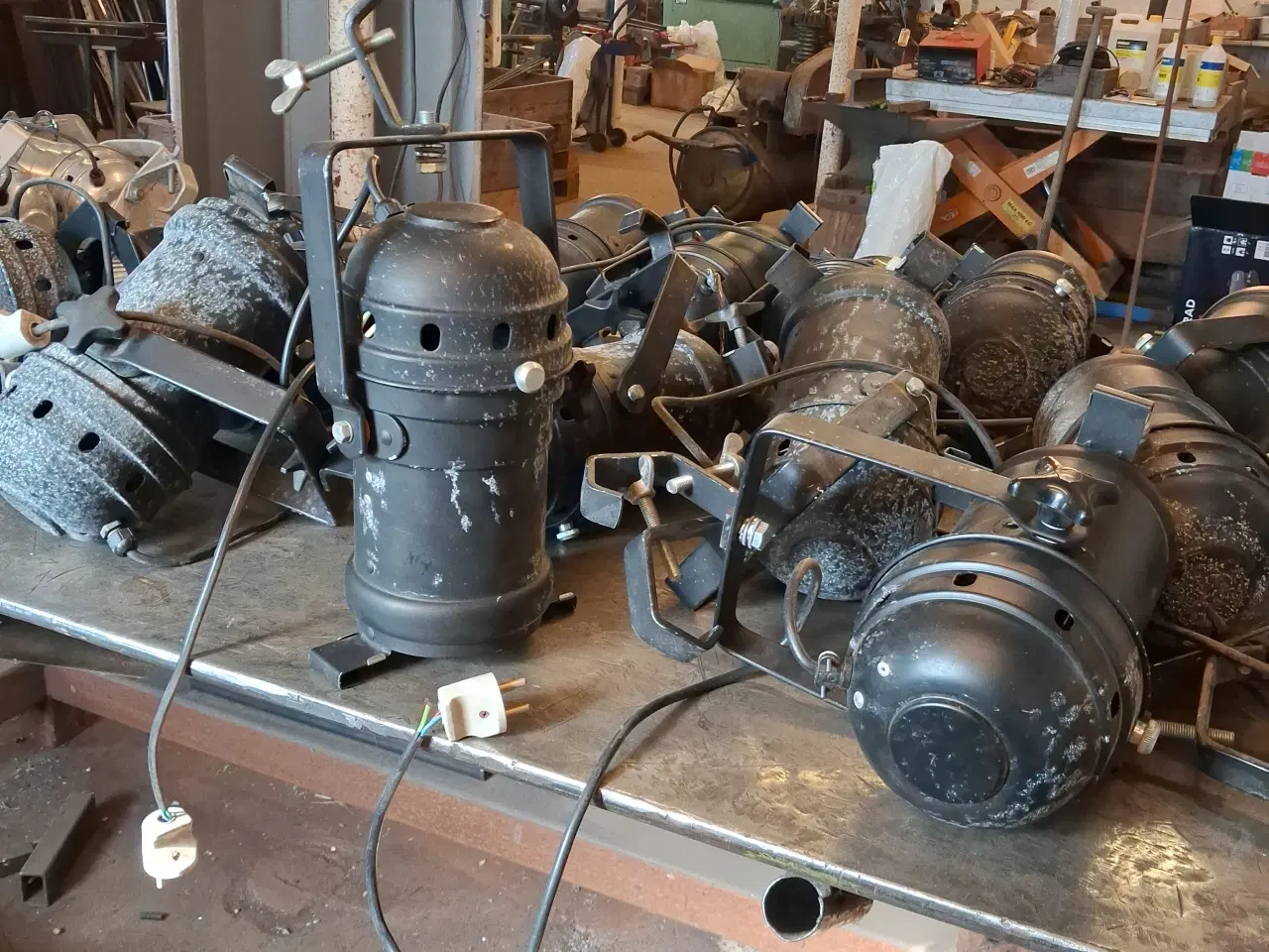 Billede 2 - Sceneprojektør Par46. Spotlampe