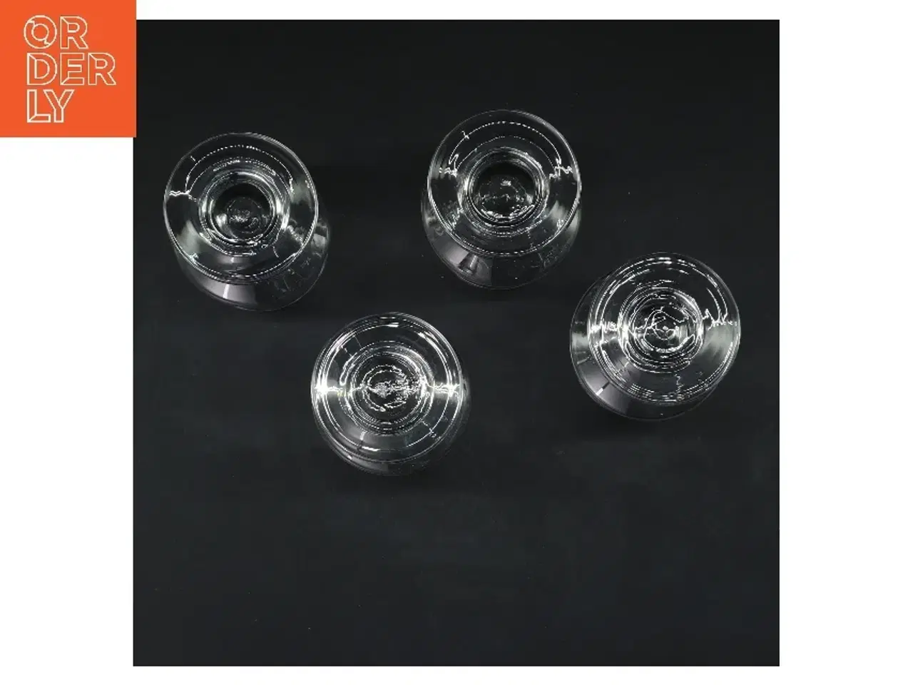 Billede 2 - Sæt med 4 glas (str. 4 stk Ø 6 cm højde 11,5 cm)
