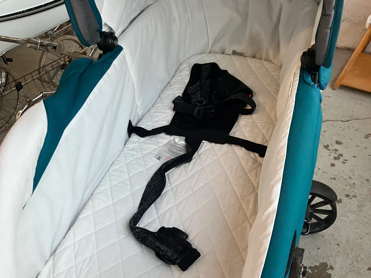 Billede 4 - Emmaljunga barnevogn med punkterfri hjul