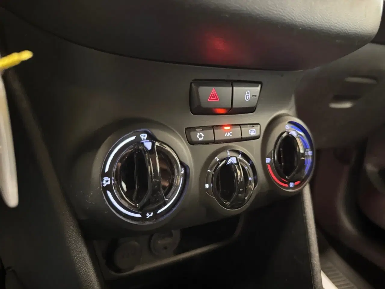 Billede 10 - Peugeot 208 1,6 BlueHDi 100 More