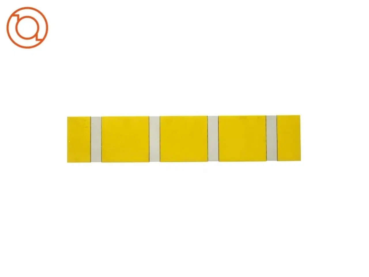 Billede 1 - Knax knagerække med 4 kager