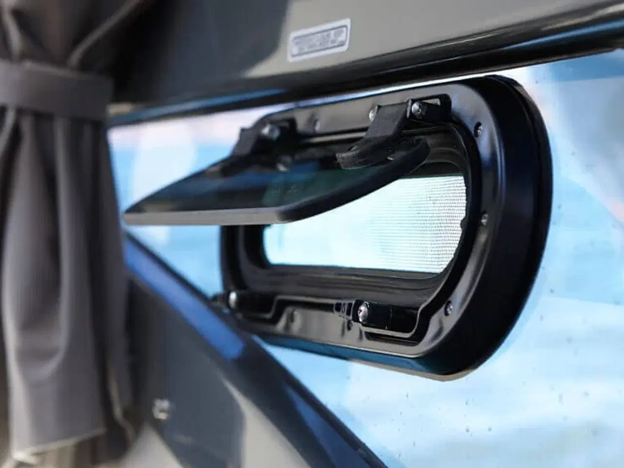 Billede 5 - Quicksilver Activ 755 Cruiser med F225 Mercury-EFI 4 takt XL V6 - inkl udstyr