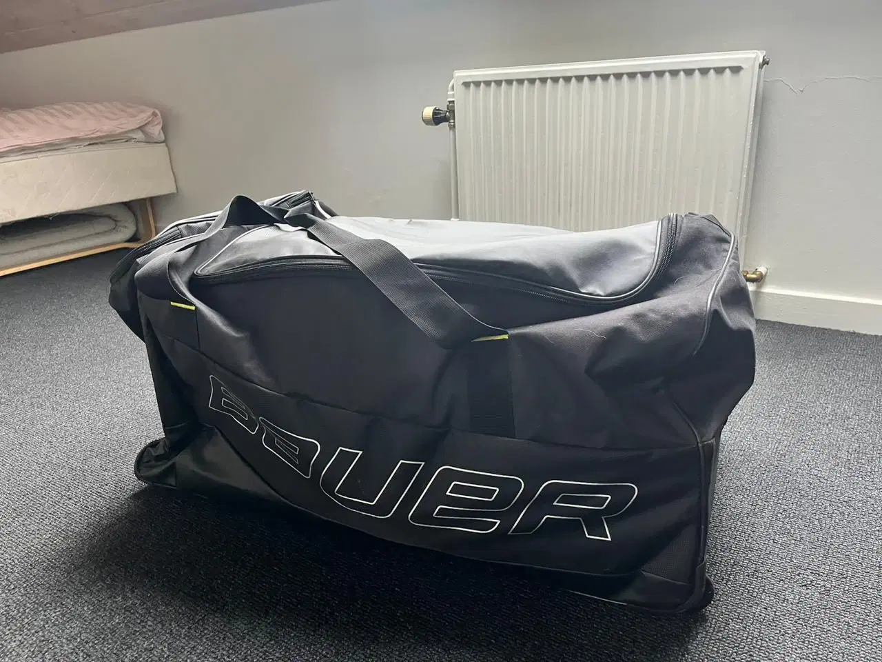 Billede 13 - Ishockeyudstyr - Komplet NYT top sæt til senior.