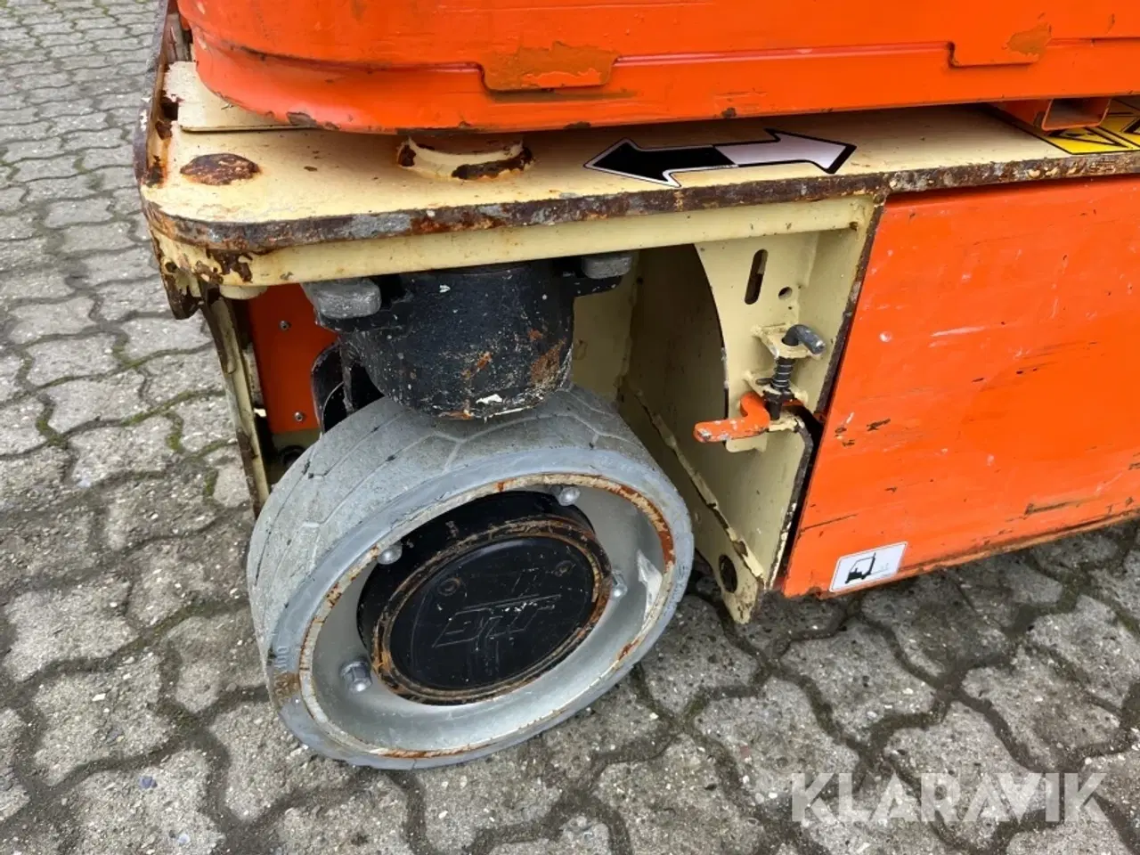Billede 11 - Søjlelift JLG 1230ES