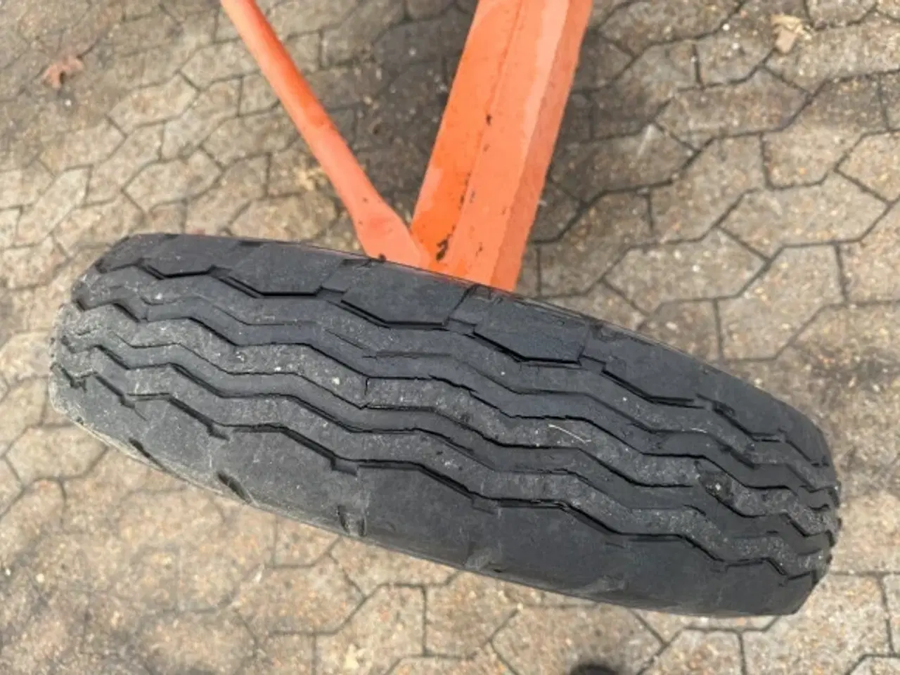 Billede 7 - Dronningborg 14" Skærebordsvogn 