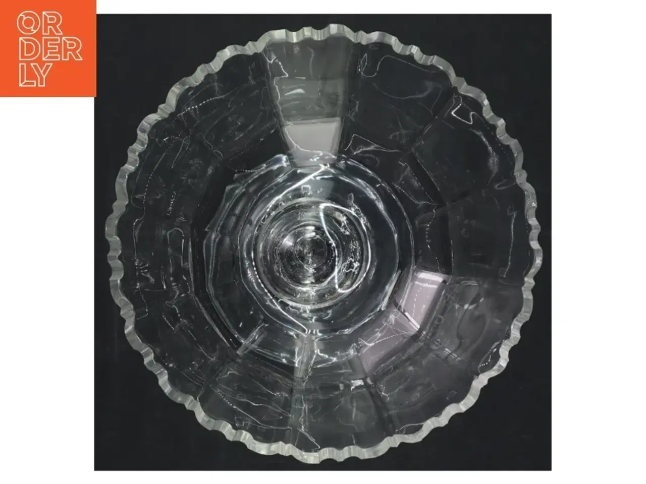 Billede 2 - Glas skål på fod (str. H. 15 cm. ø. 15,5 cm)