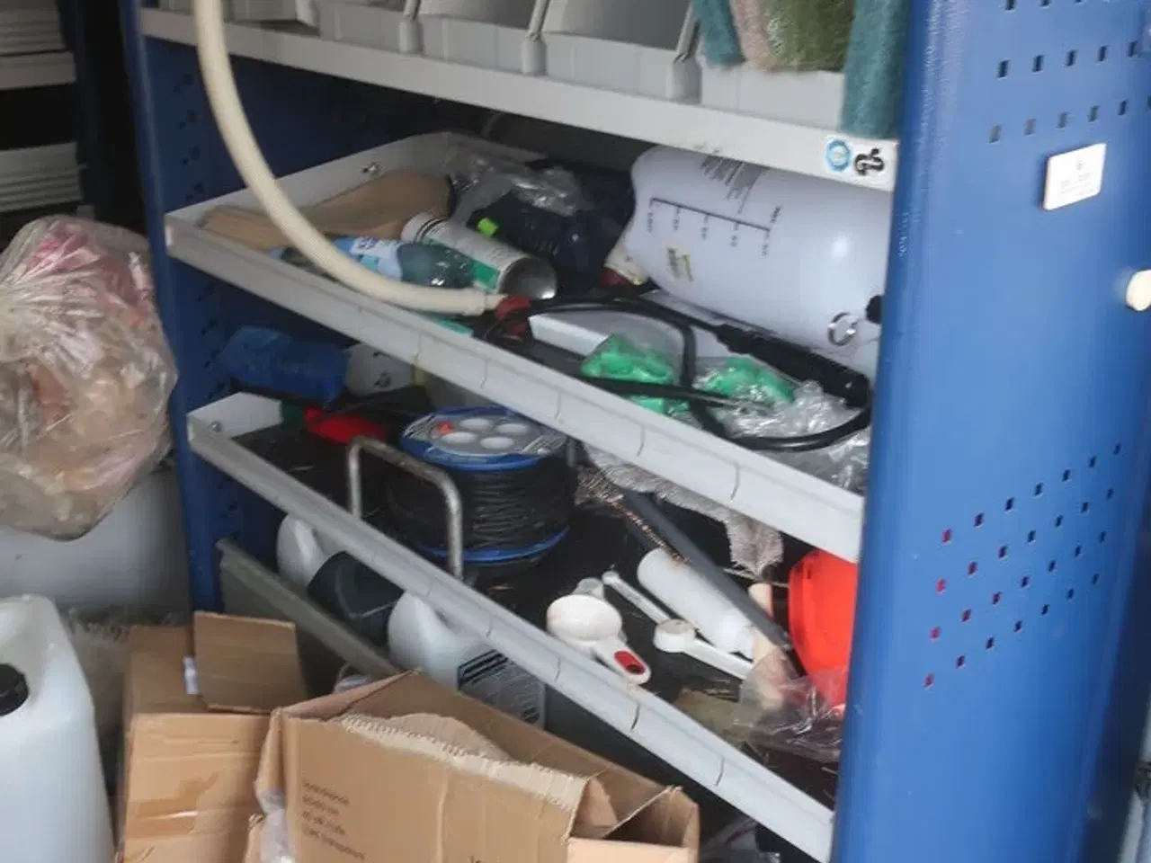 Billede 20 - Varebil FORD TRANSIT CUSTOM VAN 2.0 TDCI - FWD (170 HK) med indhold