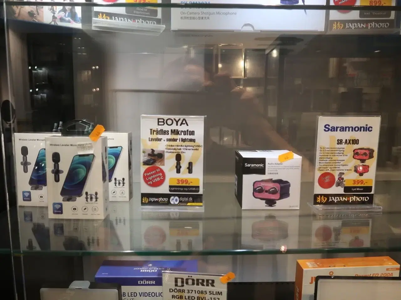 Billede 1 - Audio Adapter SARAMONIC SR-AX100 samt 3 stk. trådløse mikrofoner BOYA