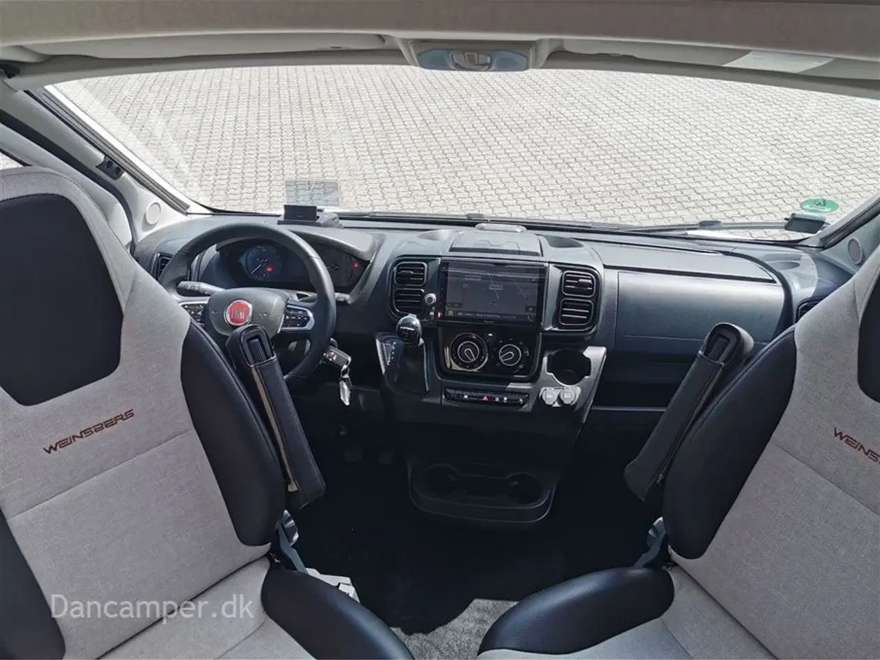 Billede 15 - 2022 - Weinsberg CaraCompact 600 MF "Pepper Edition"   Under klargøring! Flot Pepper Edition, 9-trin aut., Solcelle 180W, Lithiumbatteri 100Ah, El-trin, Navigation, Head-up display
