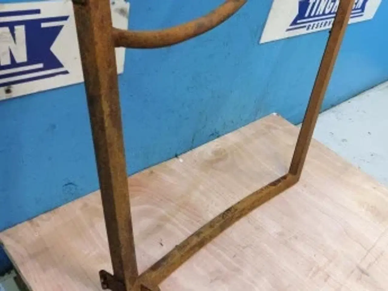 Billede 14 - Valmet 8050 Dør Ramme R. 31518730