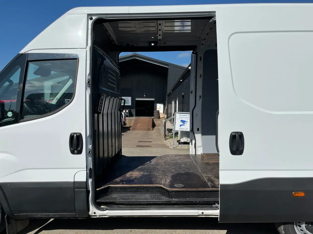 Billede 12 - Iveco Daily 3,0 35S18 16m³ Van AG8