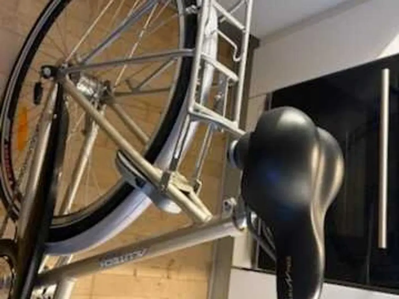 Billede 4 - Flot Mustang sælges.