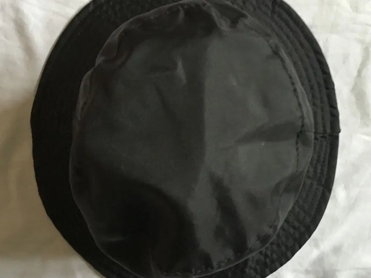 Billede 3 - Sort hat til salg