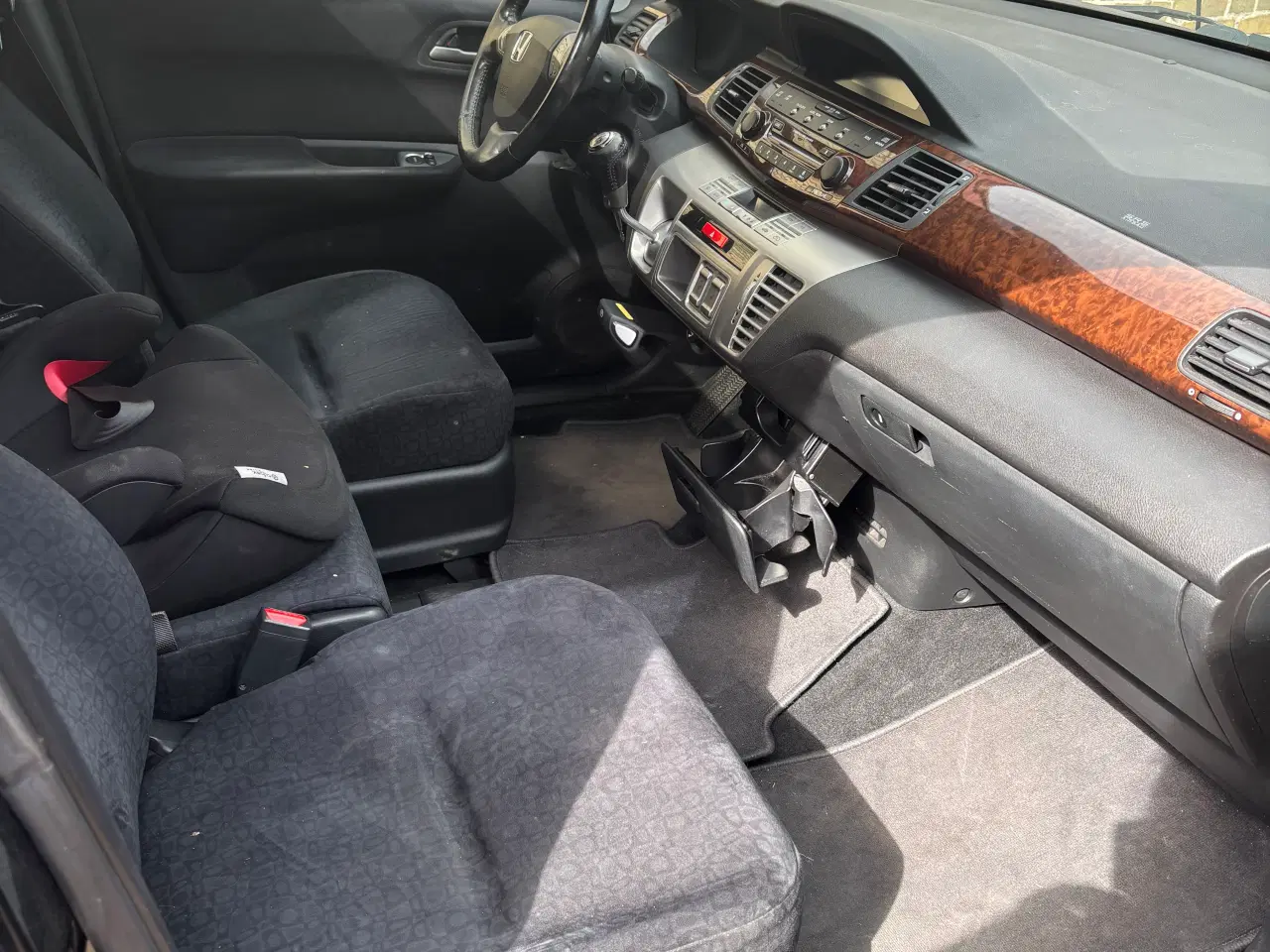 Billede 10 - Honda Frv 3 personer