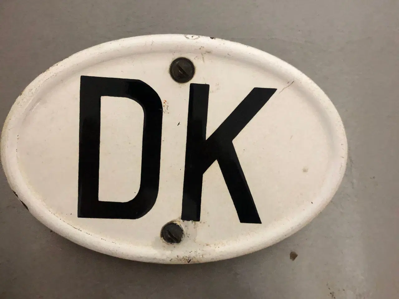 Billede 3 - DK emaljeskilt fra veteranbil