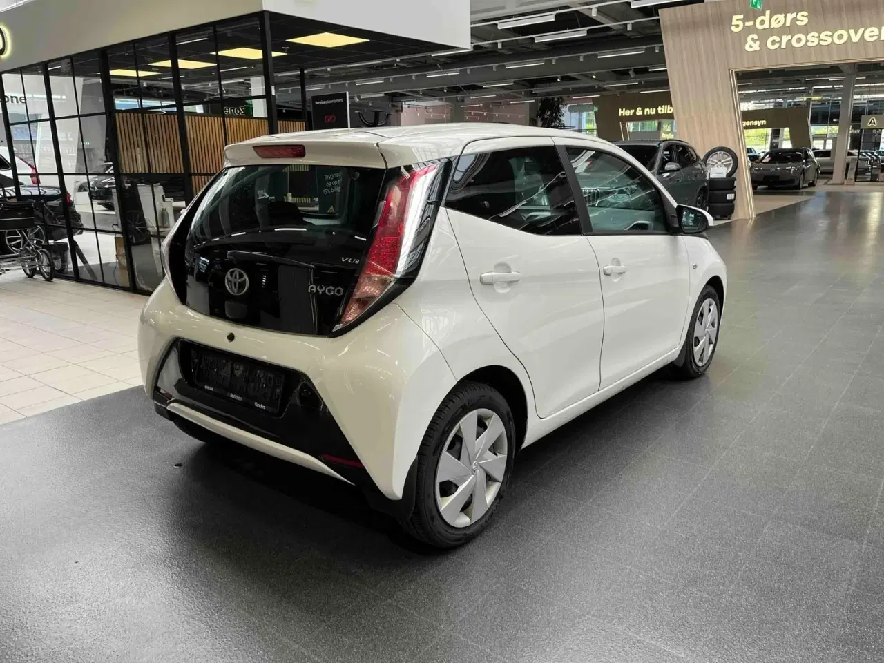 Billede 4 - Toyota Aygo 1,0 VVT-i x-play x-touch