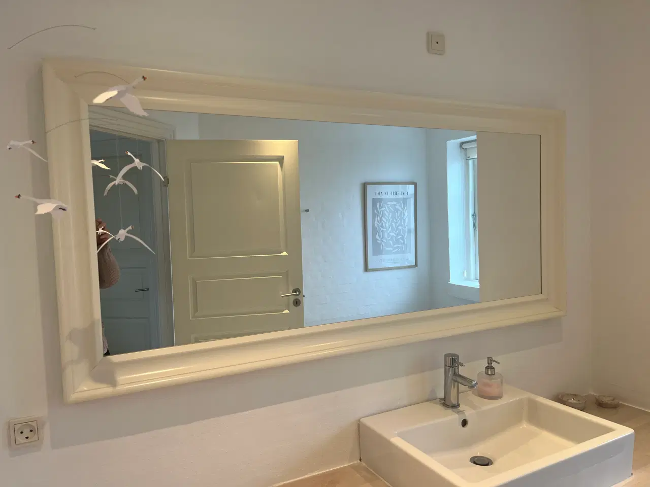 Billede 1 - Fint spejl med ramme