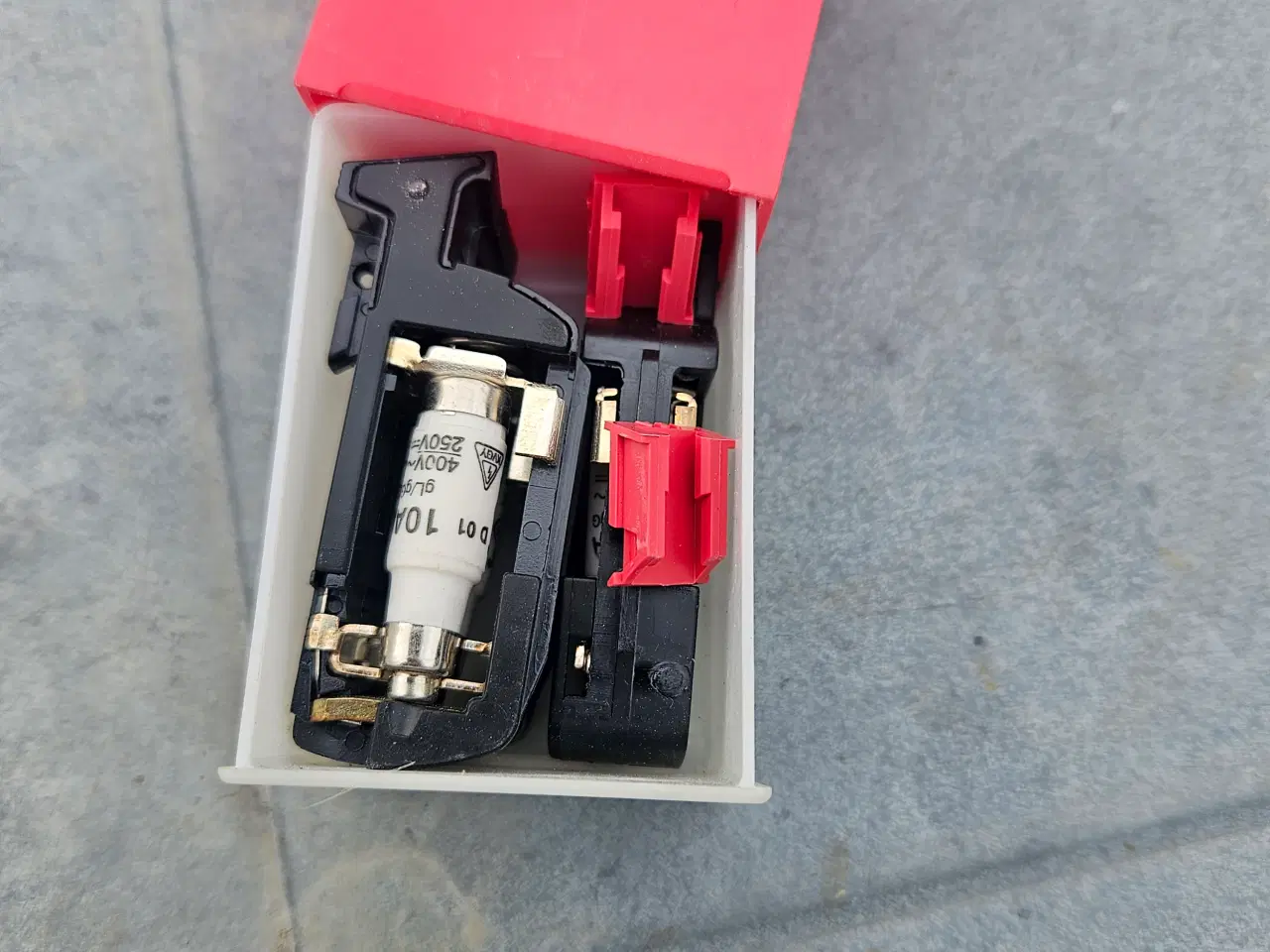 Billede 2 - Servodan Tytan 2 10A