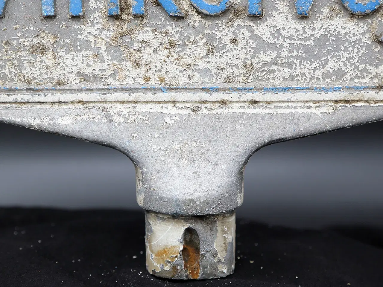 Billede 6 - Vintage dansk vejskilt “Vinkelvej” i aluminium