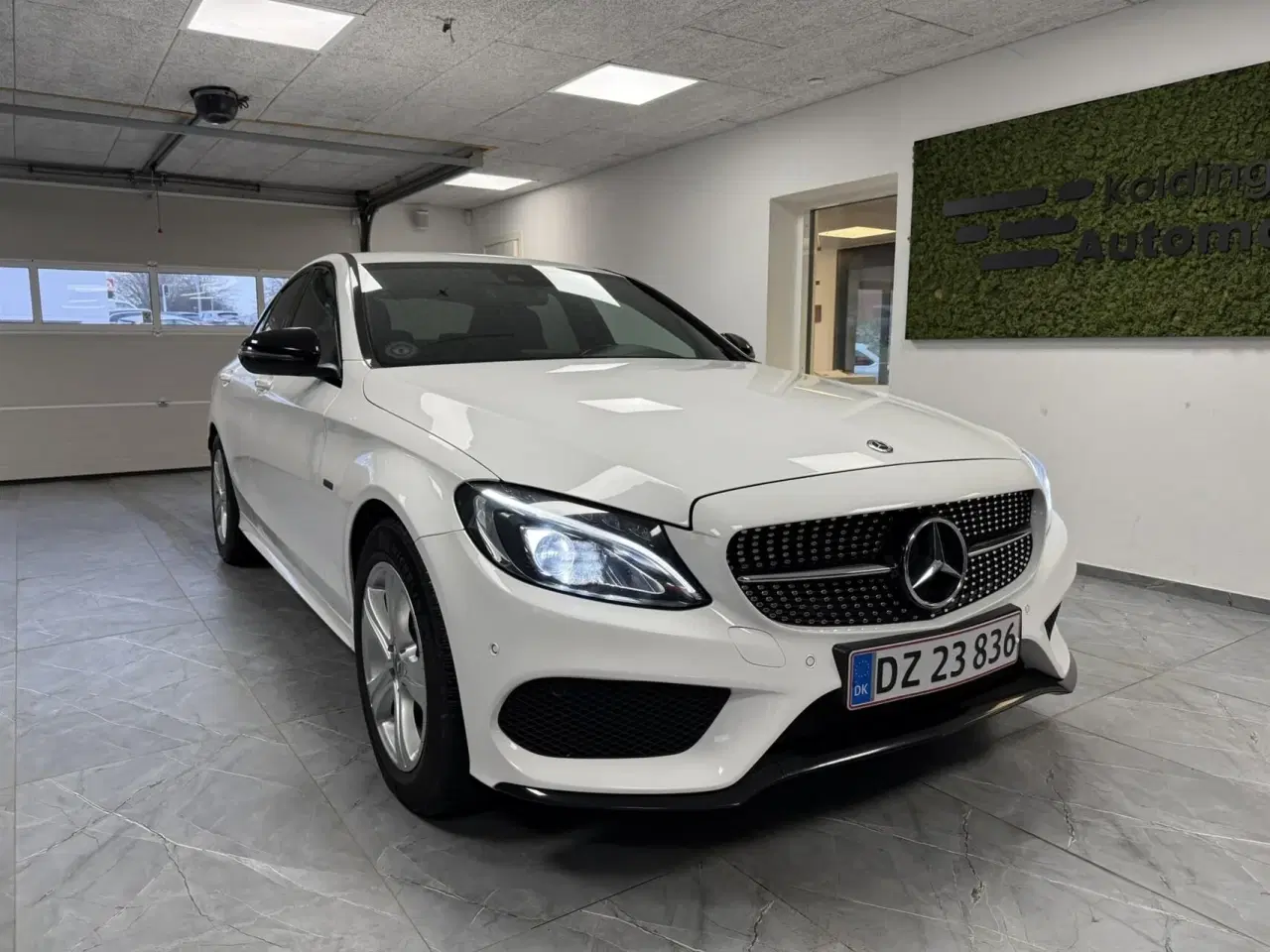Billede 1 - Mercedes-Benz C350 e 2,0 Plugin-hybrid AMG Line 7G-Tronic Plus 279HK Aut.