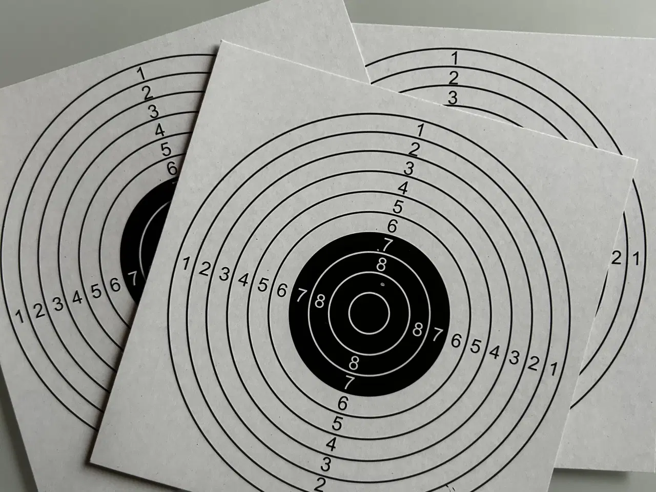 Billede 8 - legetøjspistol.