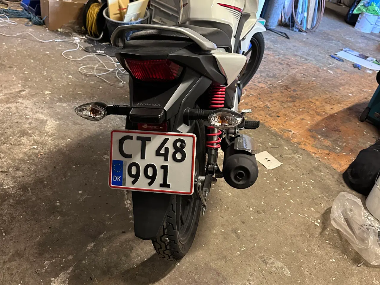 Billede 3 - Som ny, lav km