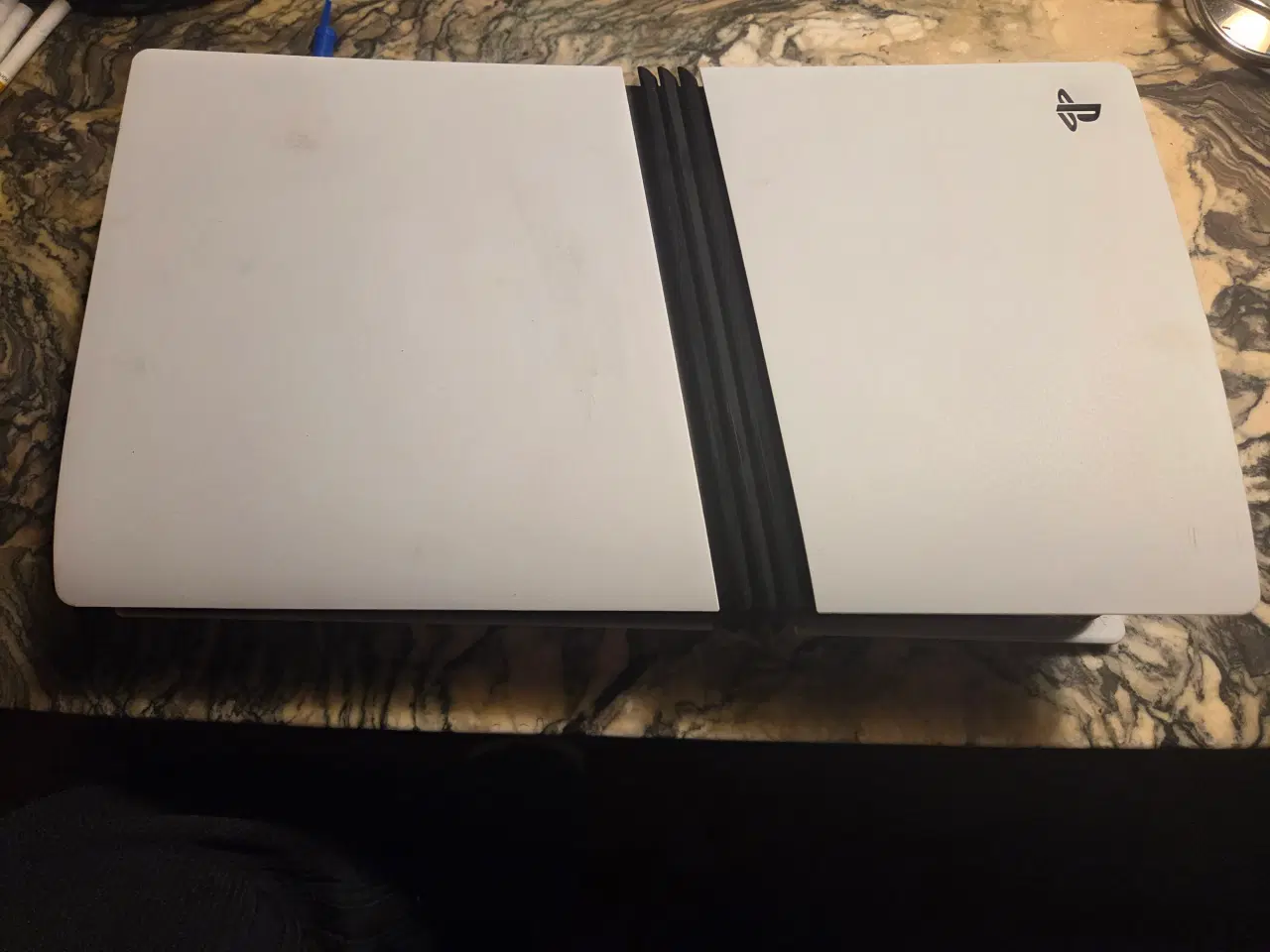 Billede 2 - Ps5 pro +joypad fejlkøb fra power black friday 