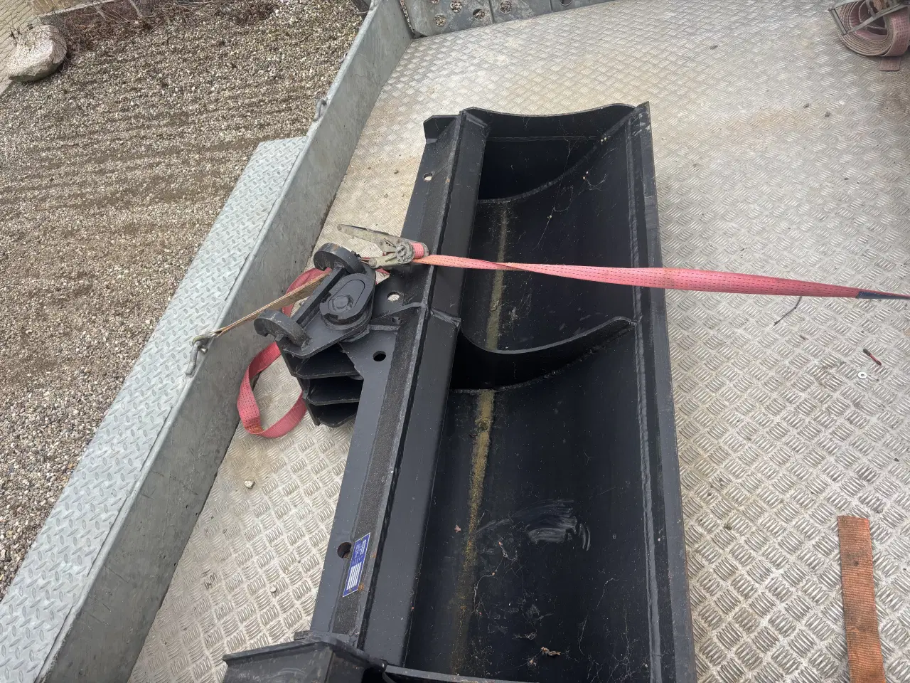 Billede 2 - Helt ny tiltplanerskovl Sælges 