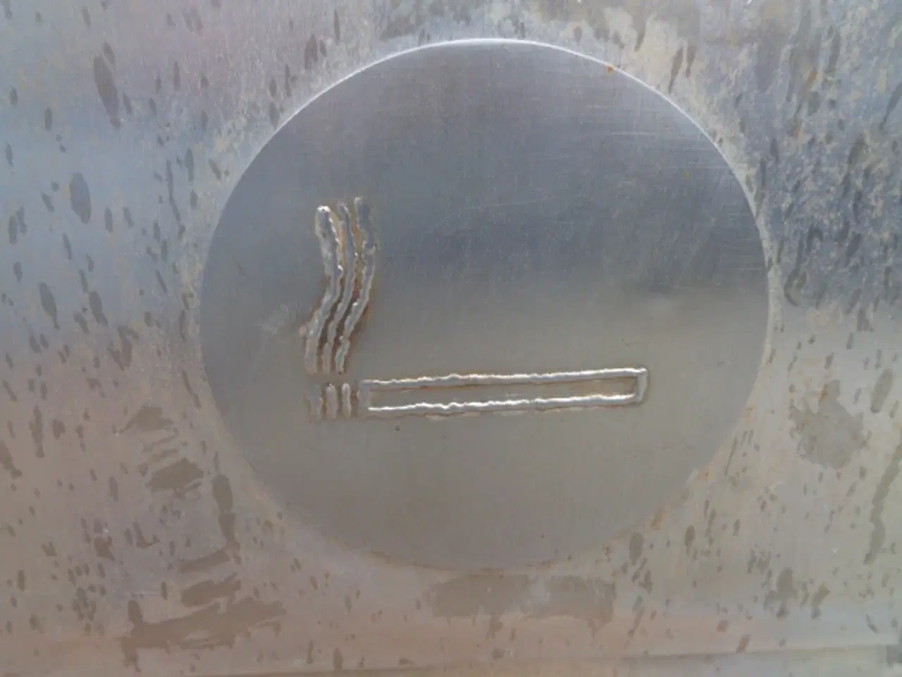 Billede 2 - Pyramideformet askebæger