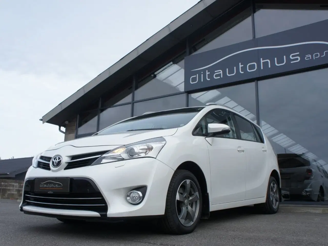 Billede 2 - Toyota Verso 1,8 VVT-i T2 Touch MDS 7prs