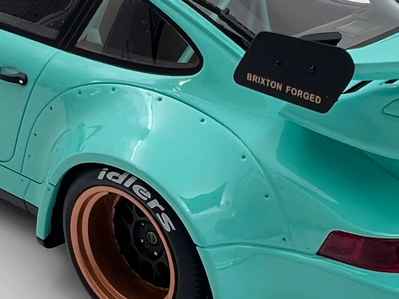 Billede 10 - 1994 Porsche 911 / 964 RWB Tiffany 1:18 